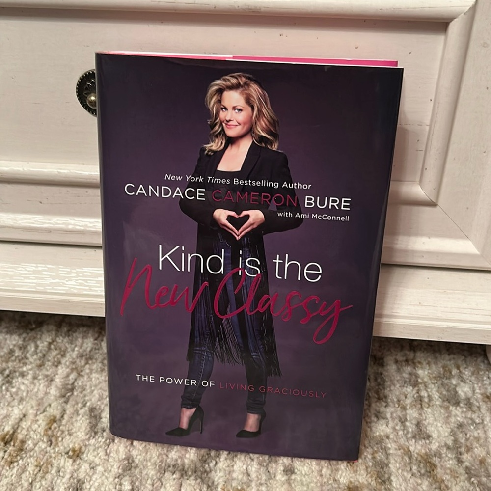EUC Candace Cameron book